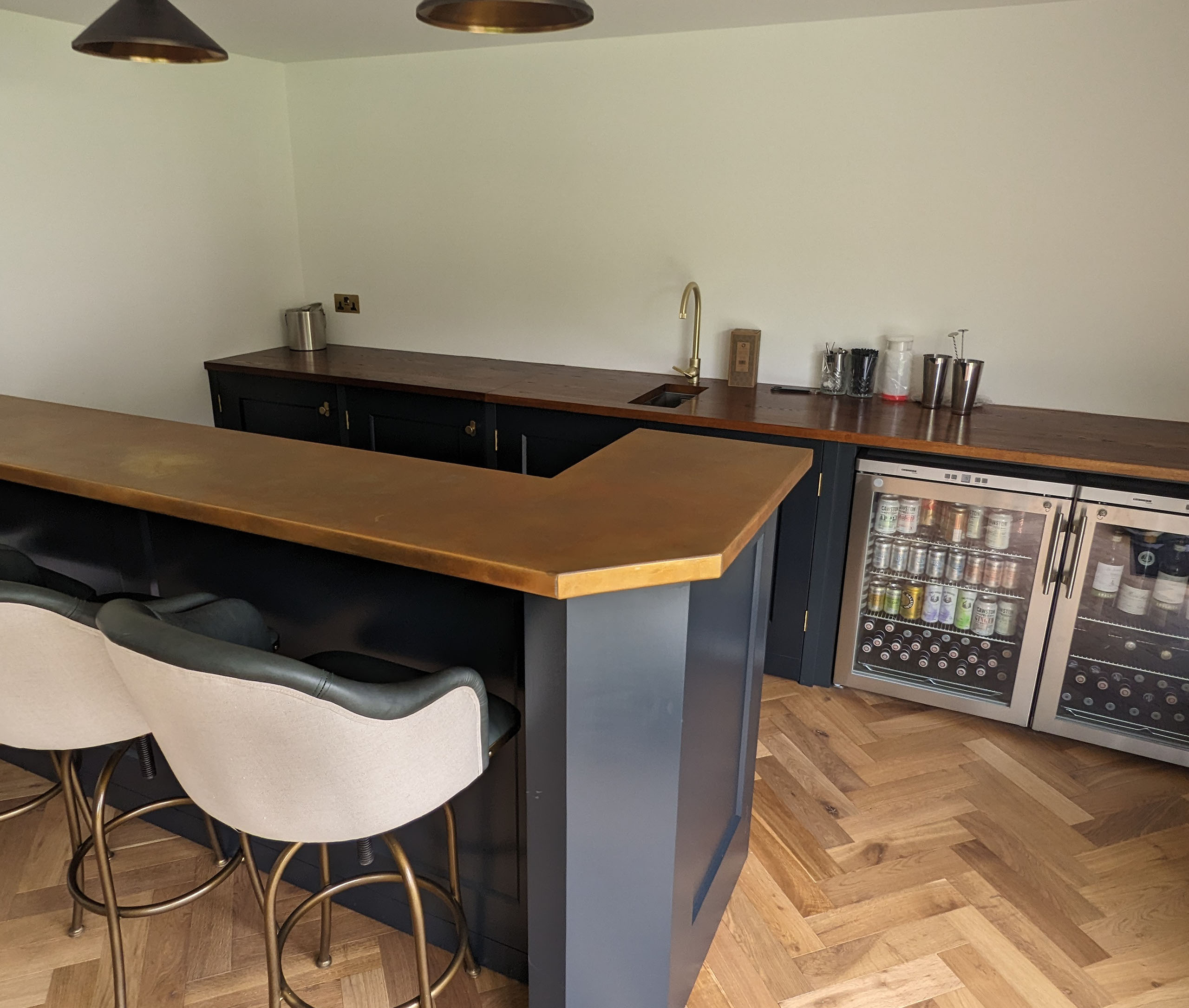 spacedin-party-bar-solid-ash-top