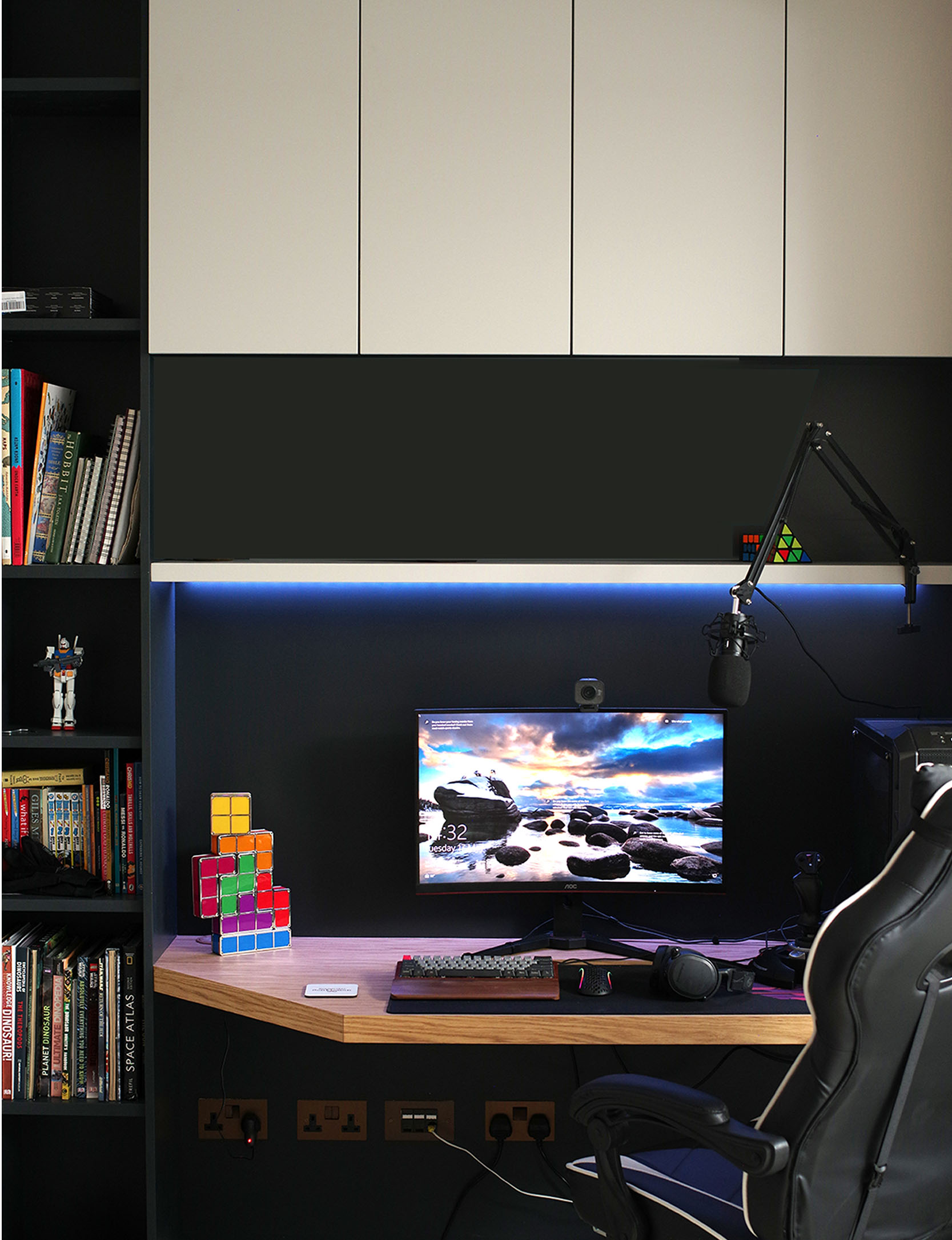 spacedin-childs-working-gaming-desk