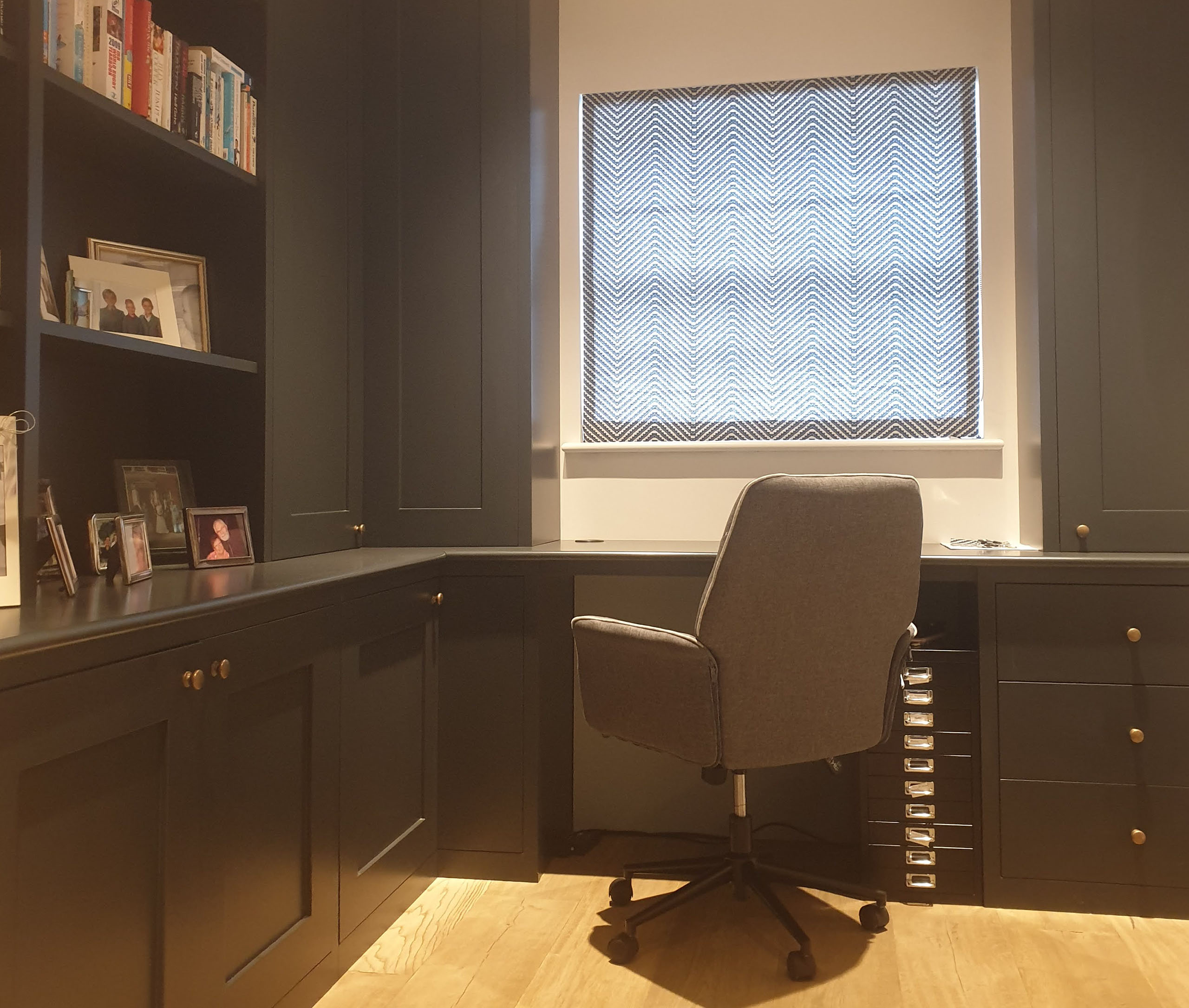 spacedin-shaker-office-working