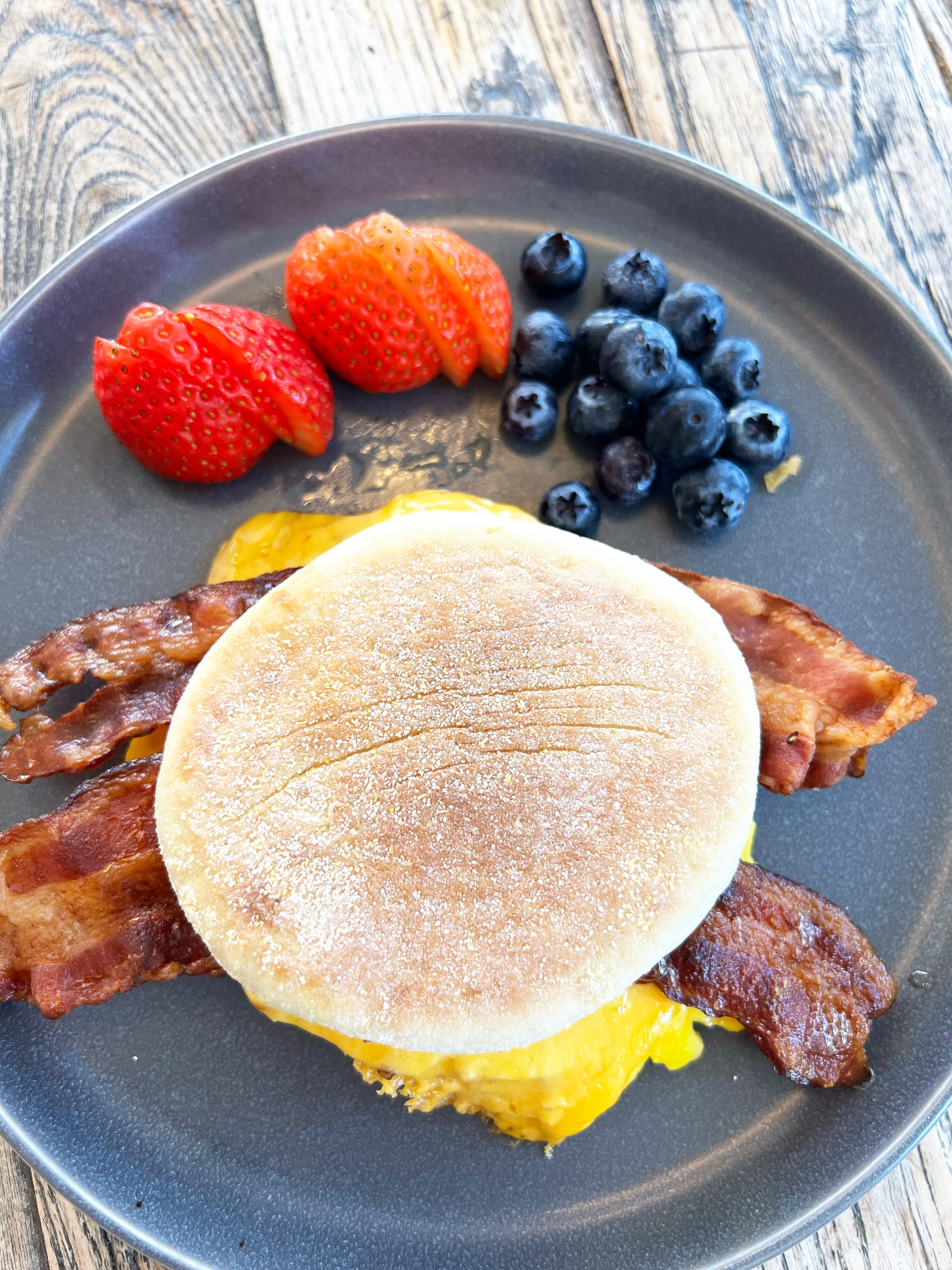 breakfast sandwich