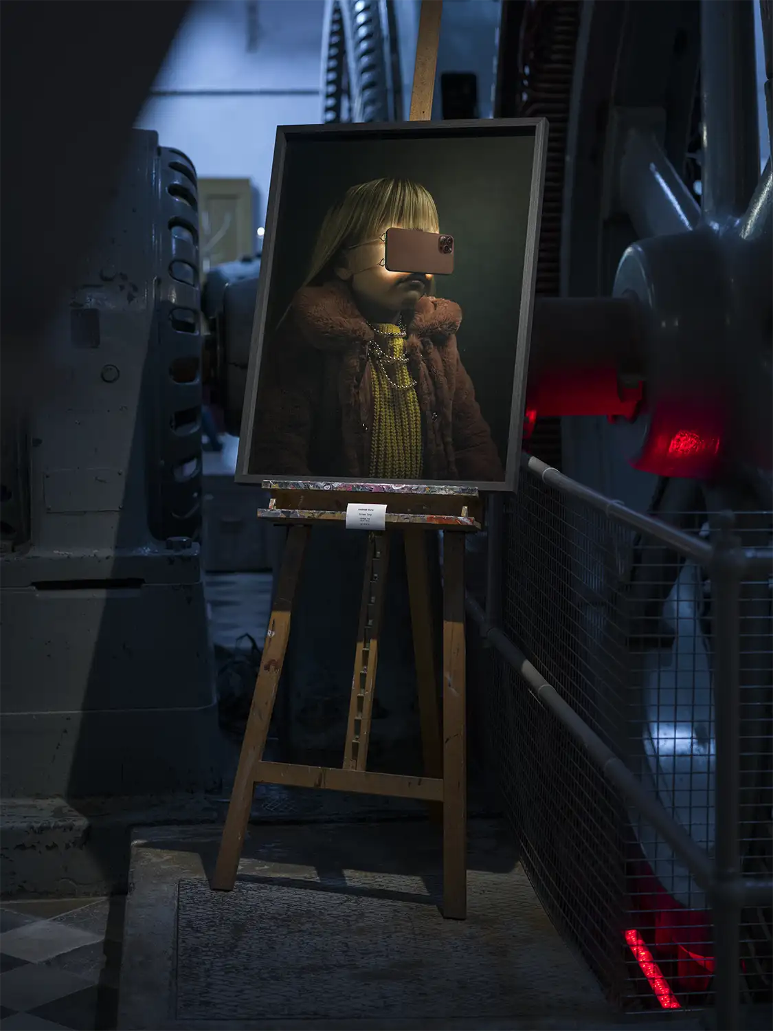 Konstverket Skärmtid på utställningen Gamla Kraftstationen.