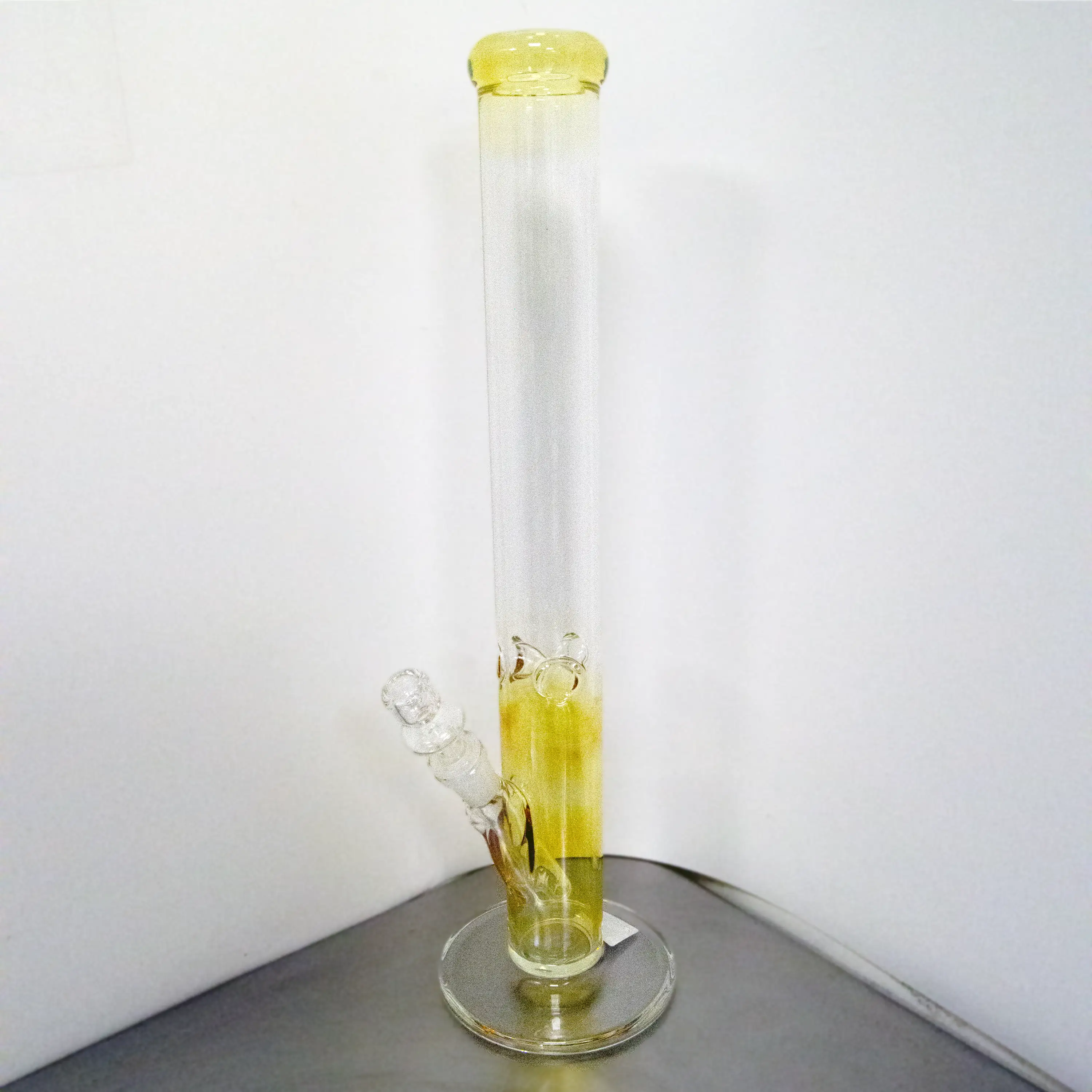 18" 14mm Fume Straight Bong | CHV