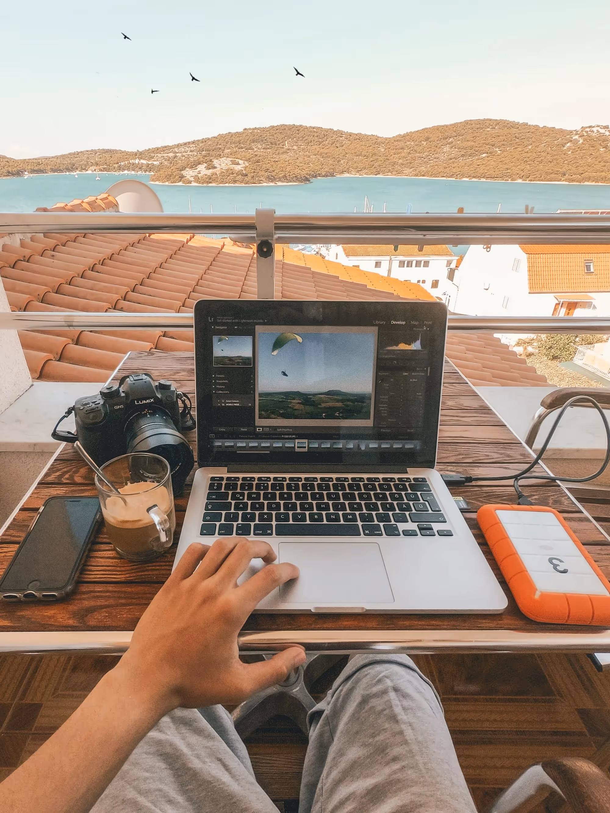 A Day In The Life Of A Remote Worker