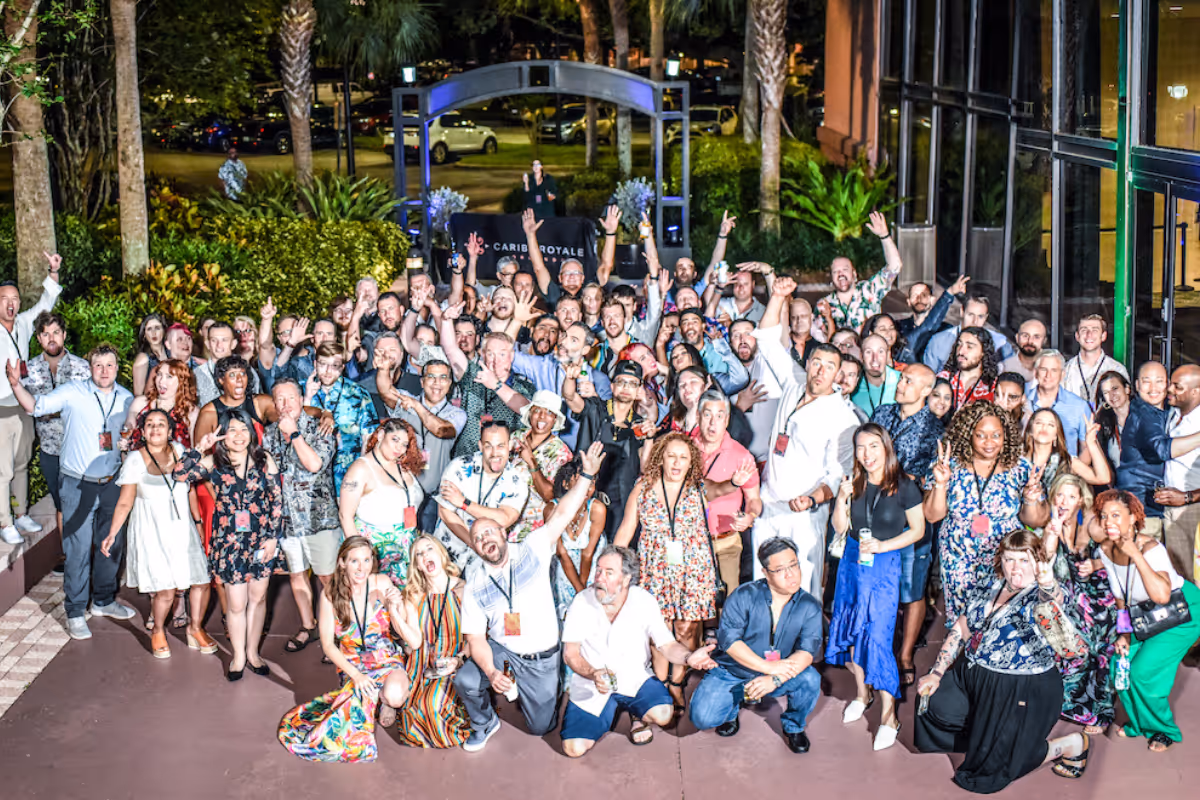 7 Best Corporate Retreats For Large Groups in 2024