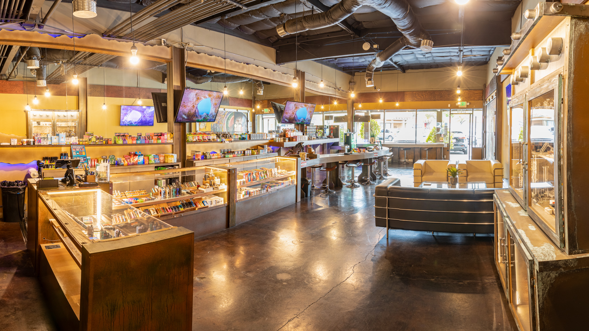 E-Cig Vault store interior