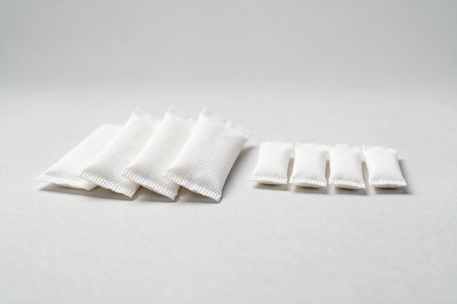Slim vs Mini Nicotine Pouches: Which Format Fits You?