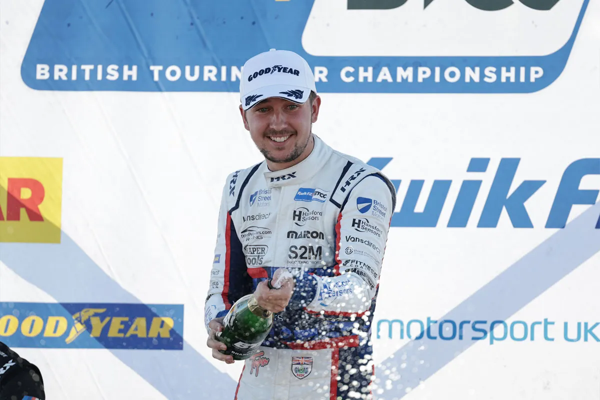 Ingram clinches title in thrilling BTCC finale