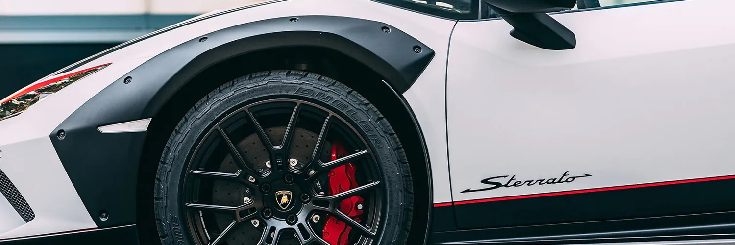 Bridgestone Joins Forces with Lamborghini for a Revolutionary Tyre Development: A Partnership for the Ultimate Driving Experience