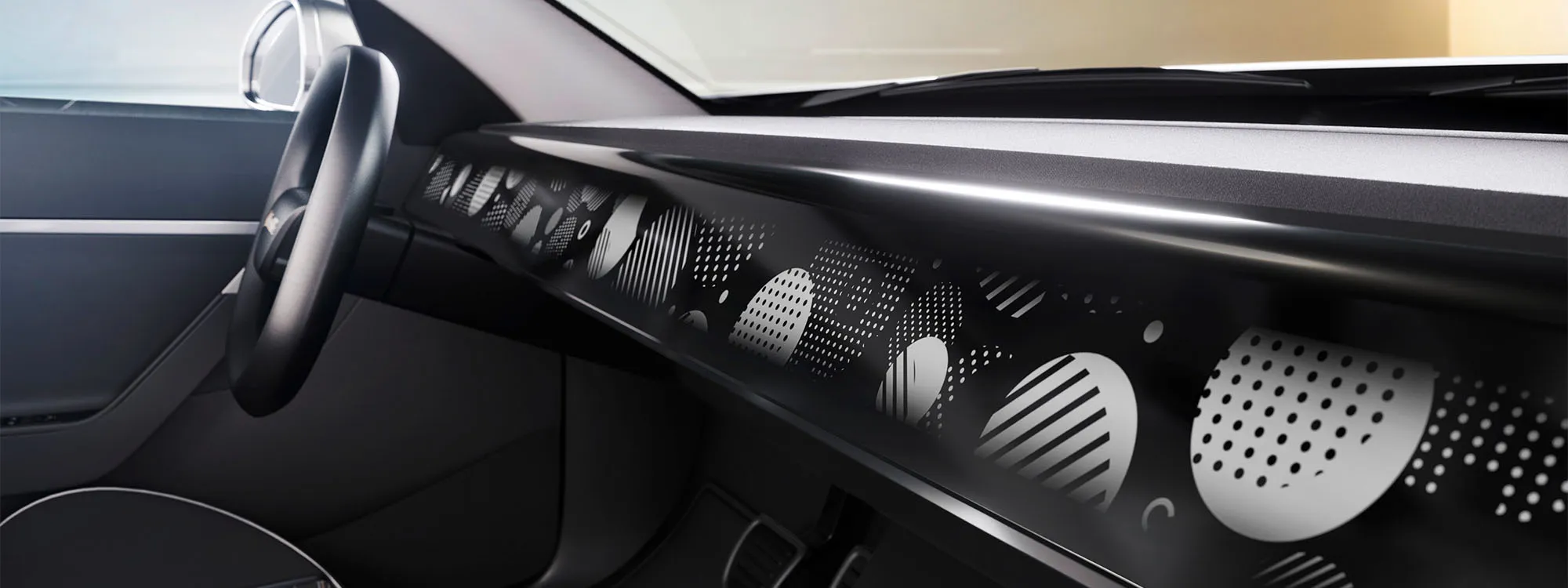 Continental Introduces Customisable Emotional Cockpit Featuring E Ink Prism Display