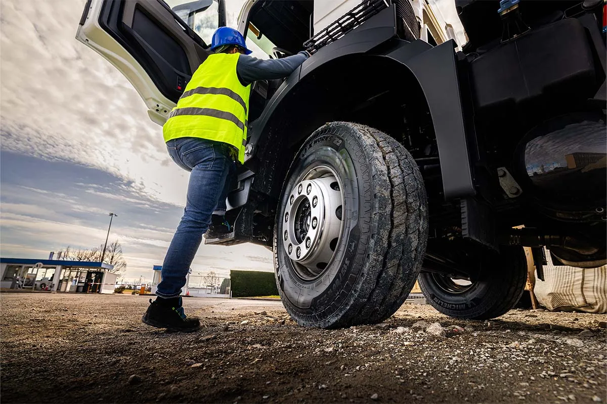 Michelin Launches New X Works Z2 & D2 Tyres: The Ultimate Construction Site Solution