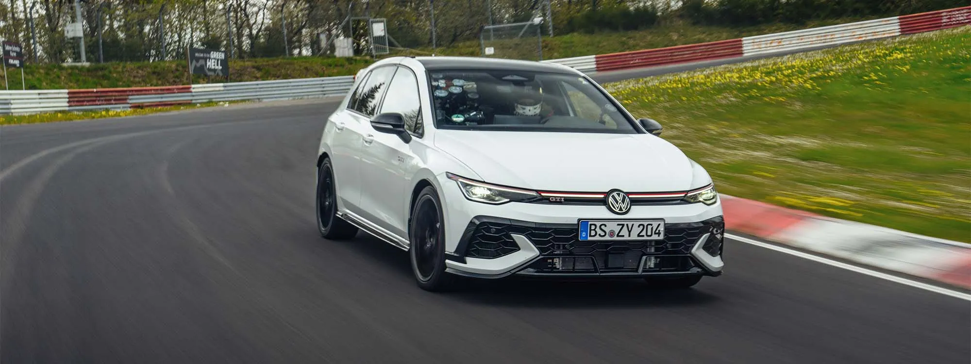 Bridgestone Develops Bespoke Potenza Race Tyres for Volkswagen Golf GTI Clubsport