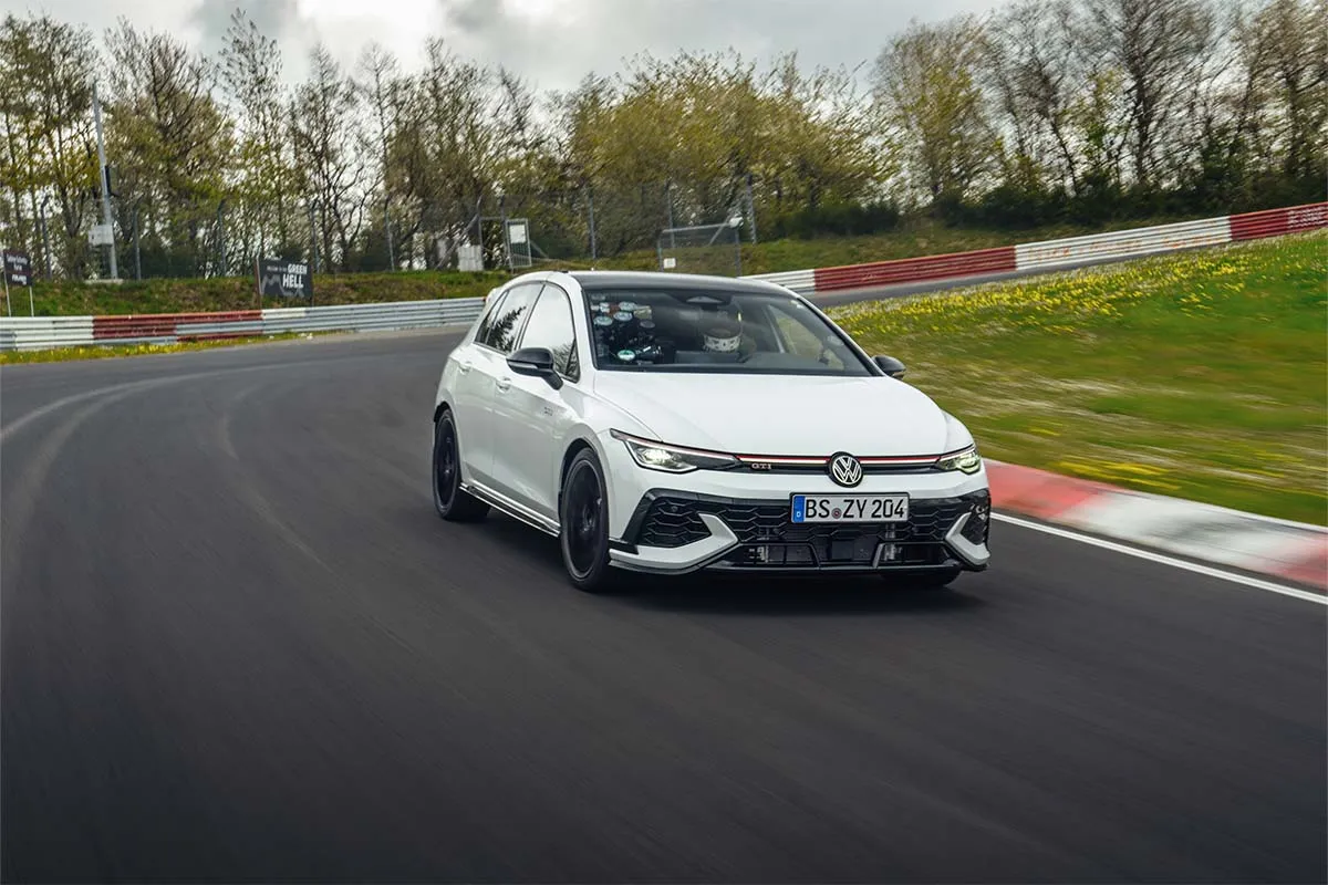 Bridgestone Develops Bespoke Potenza Race Tyres for Volkswagen Golf GTI Clubsport