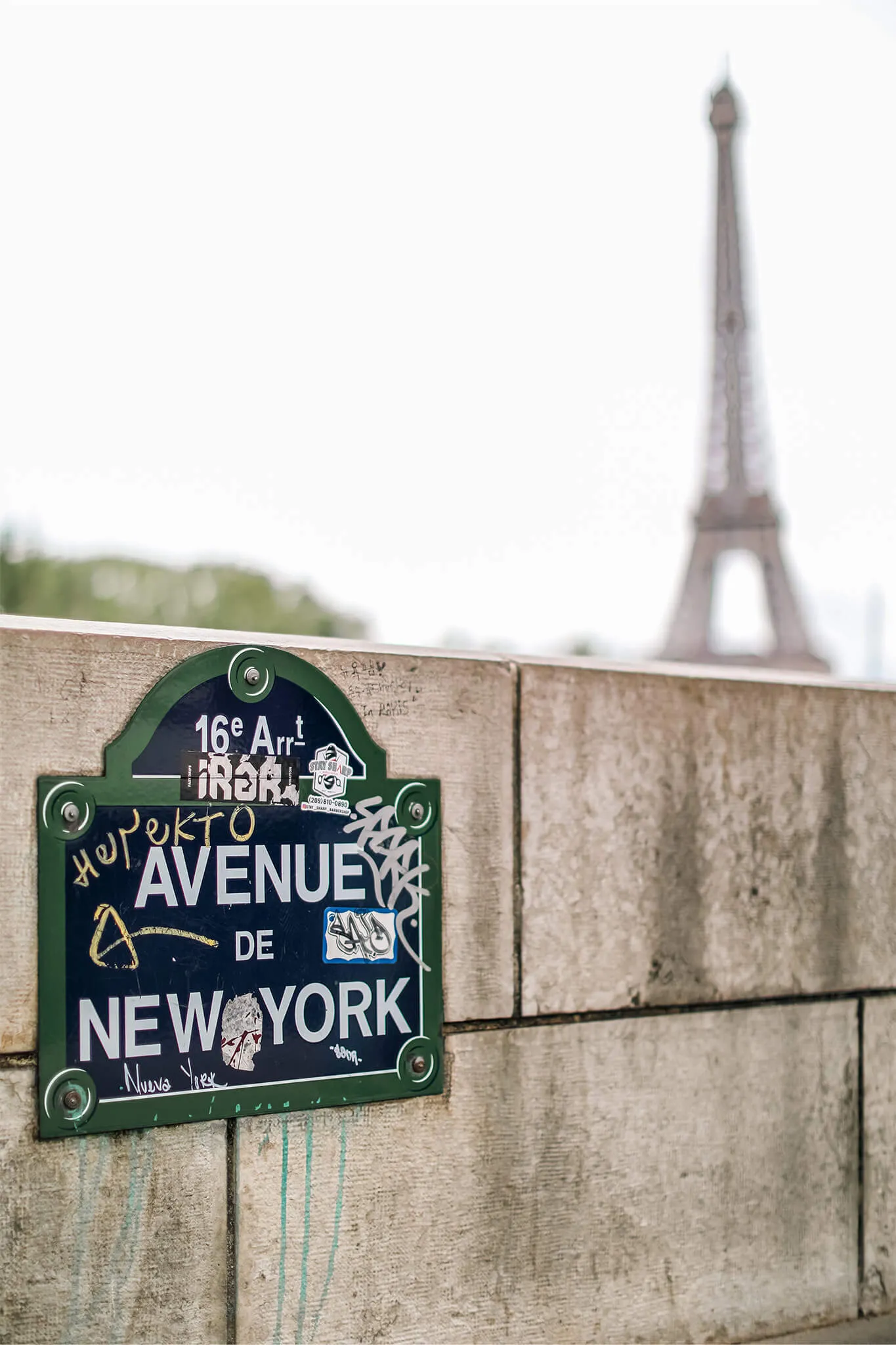Streetstyle from Paris, France in 2023 | EDG Studios