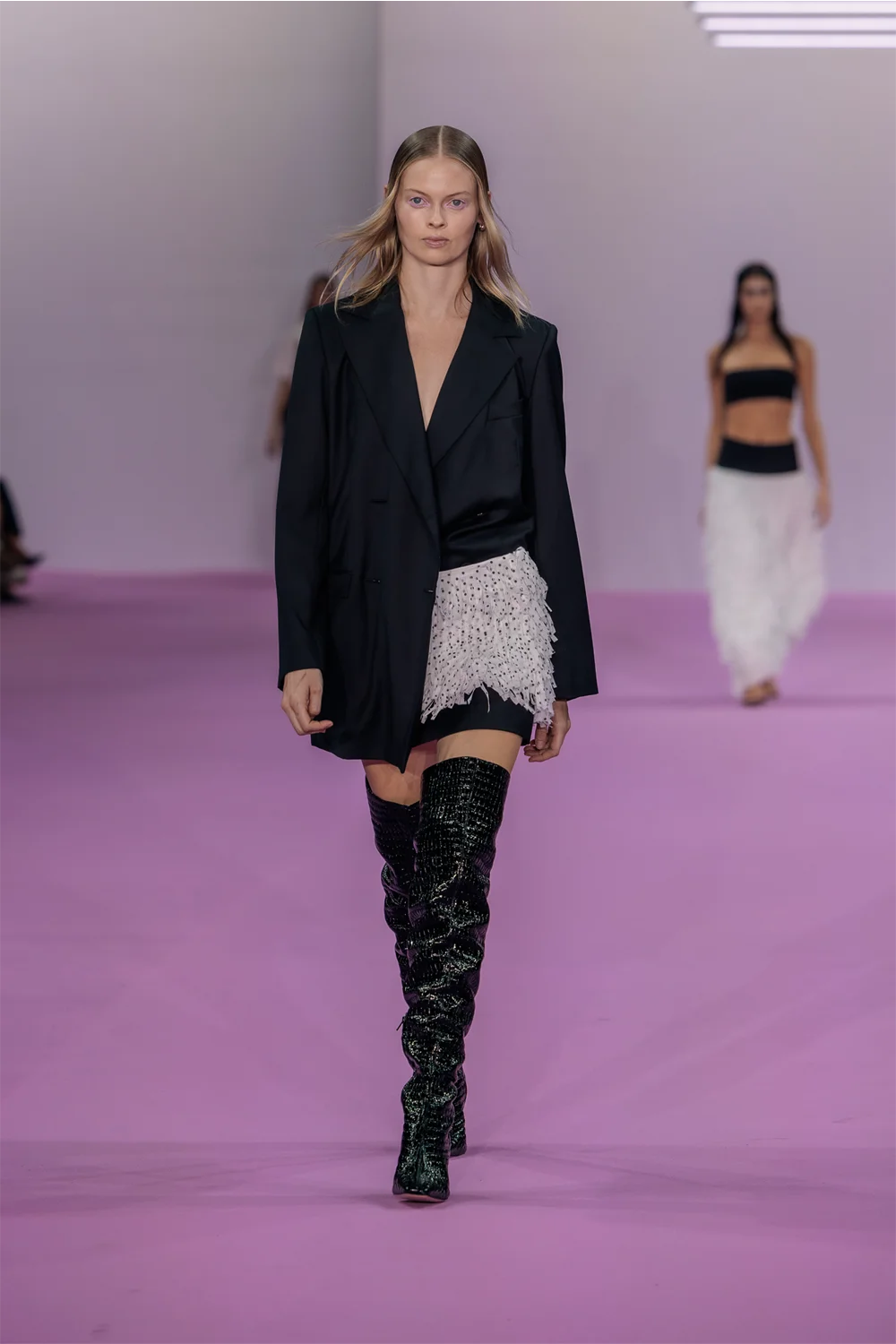 Anna Quan: Minimalist tailoring and elevated essentials for modern wardrobes.