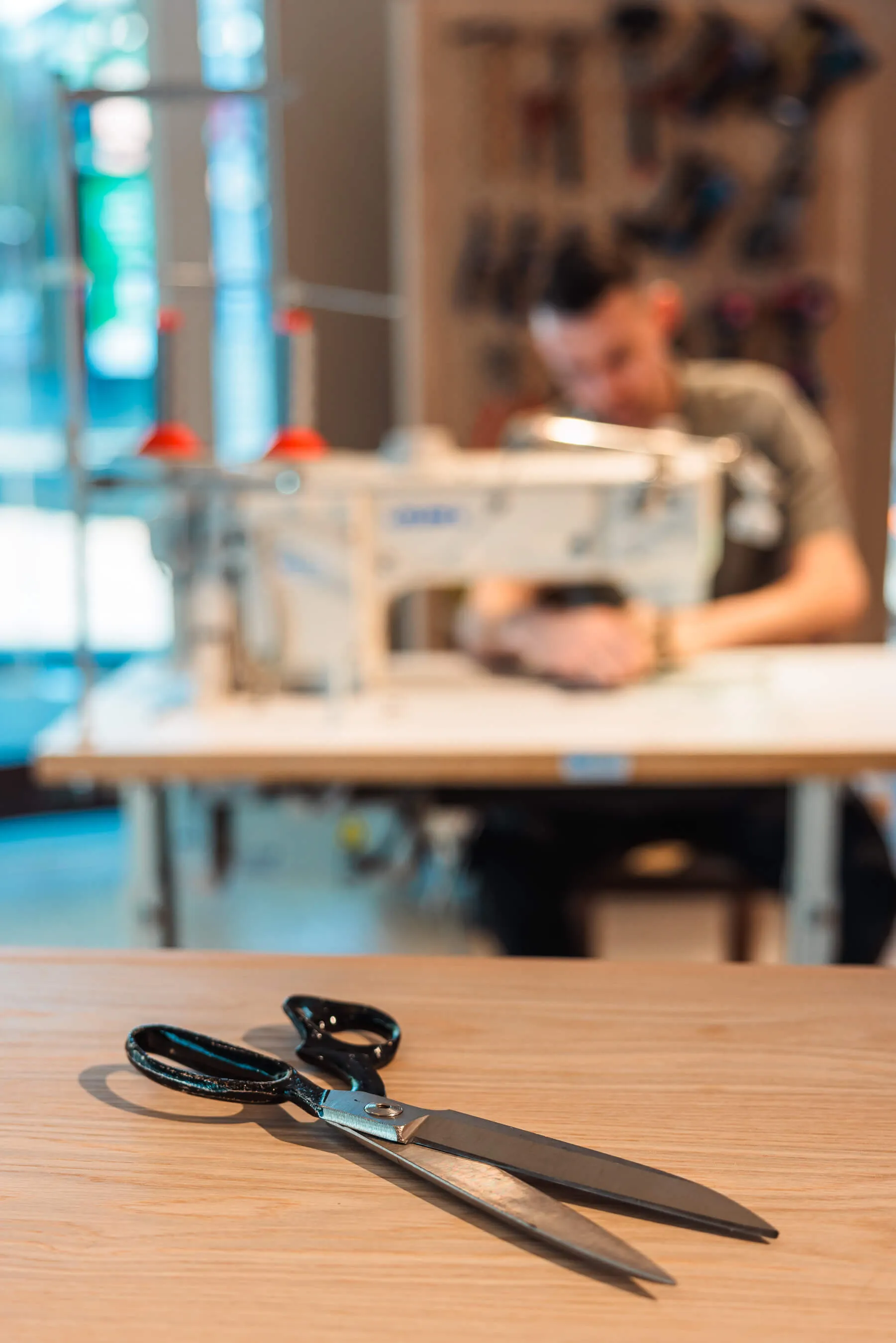 Saturday In Design 2024: Jardan Furniture showcased sustainable craftsmanship with live upholstery, design talks, and new product launches, highlighting innovation and contemporary aesthetics | EDG Studios, view 5 of 28
