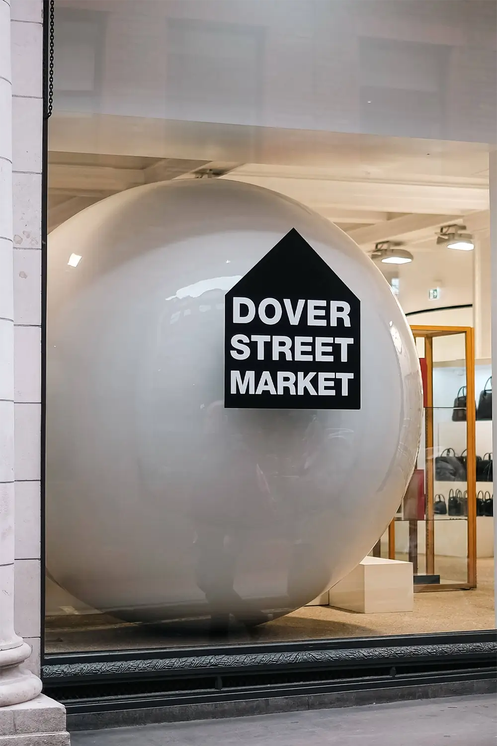 Streetstyle from London, United Kingdom in 2023