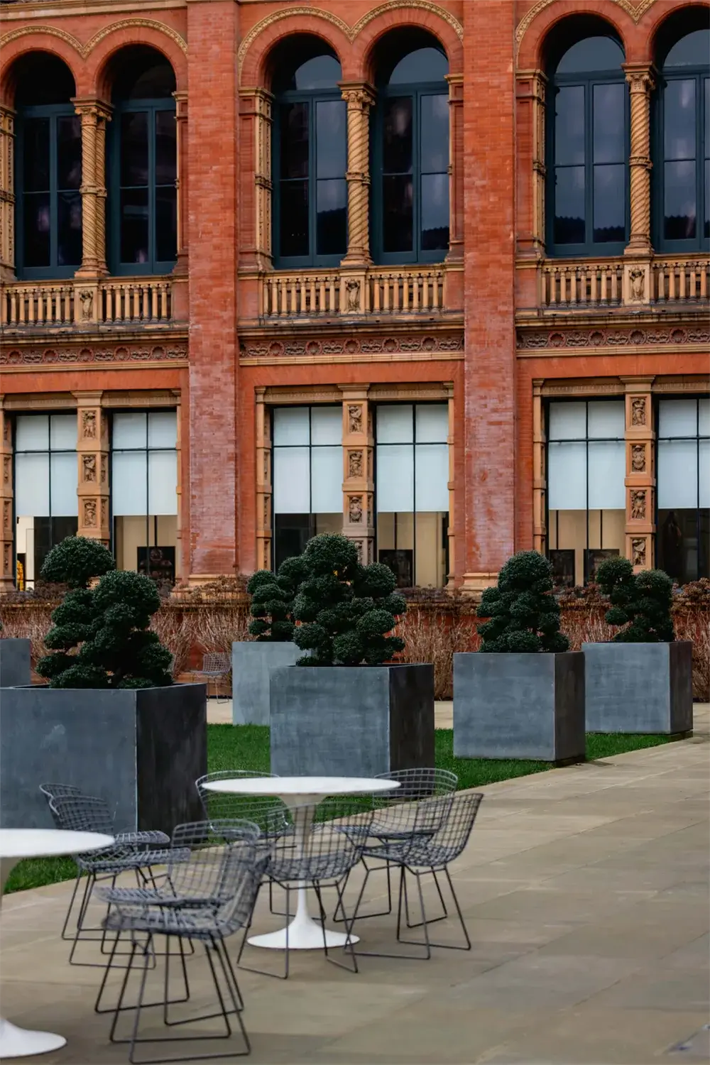 Streetstyle from London, United Kingdom in 2023