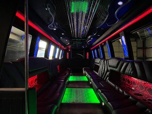 32 Passenger Limousine Bus