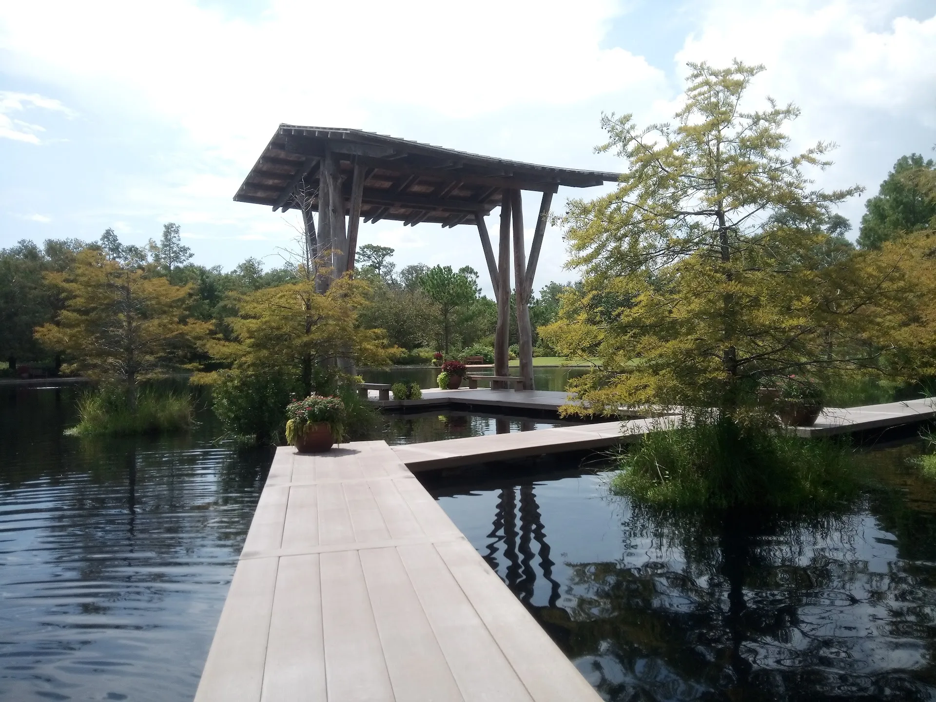 Shangri La Botanical Gardens and Nature Center