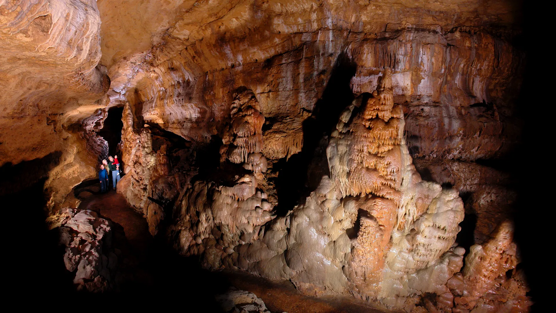Cave of the Mounds