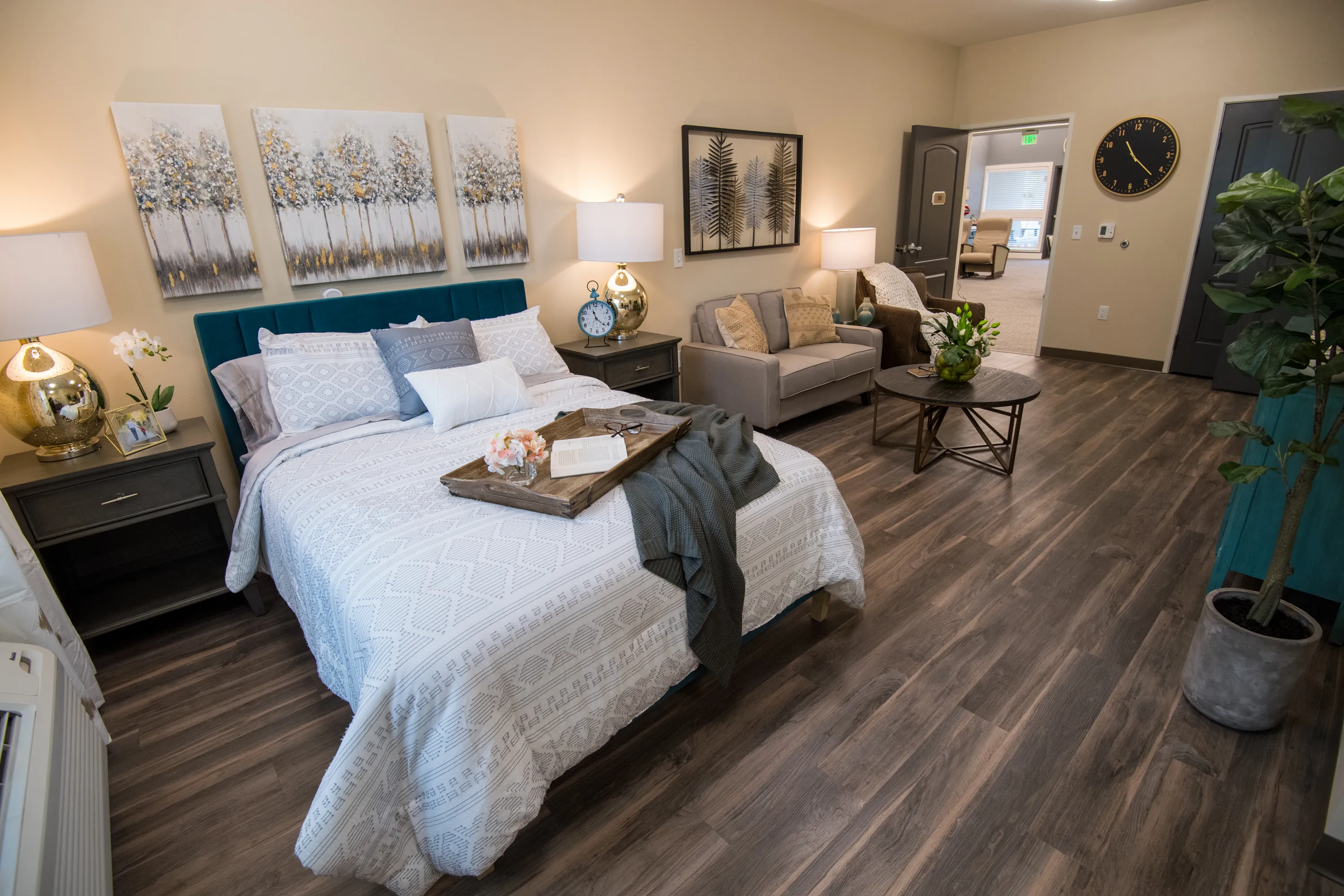 ONELIFE Senior Living Care Staff