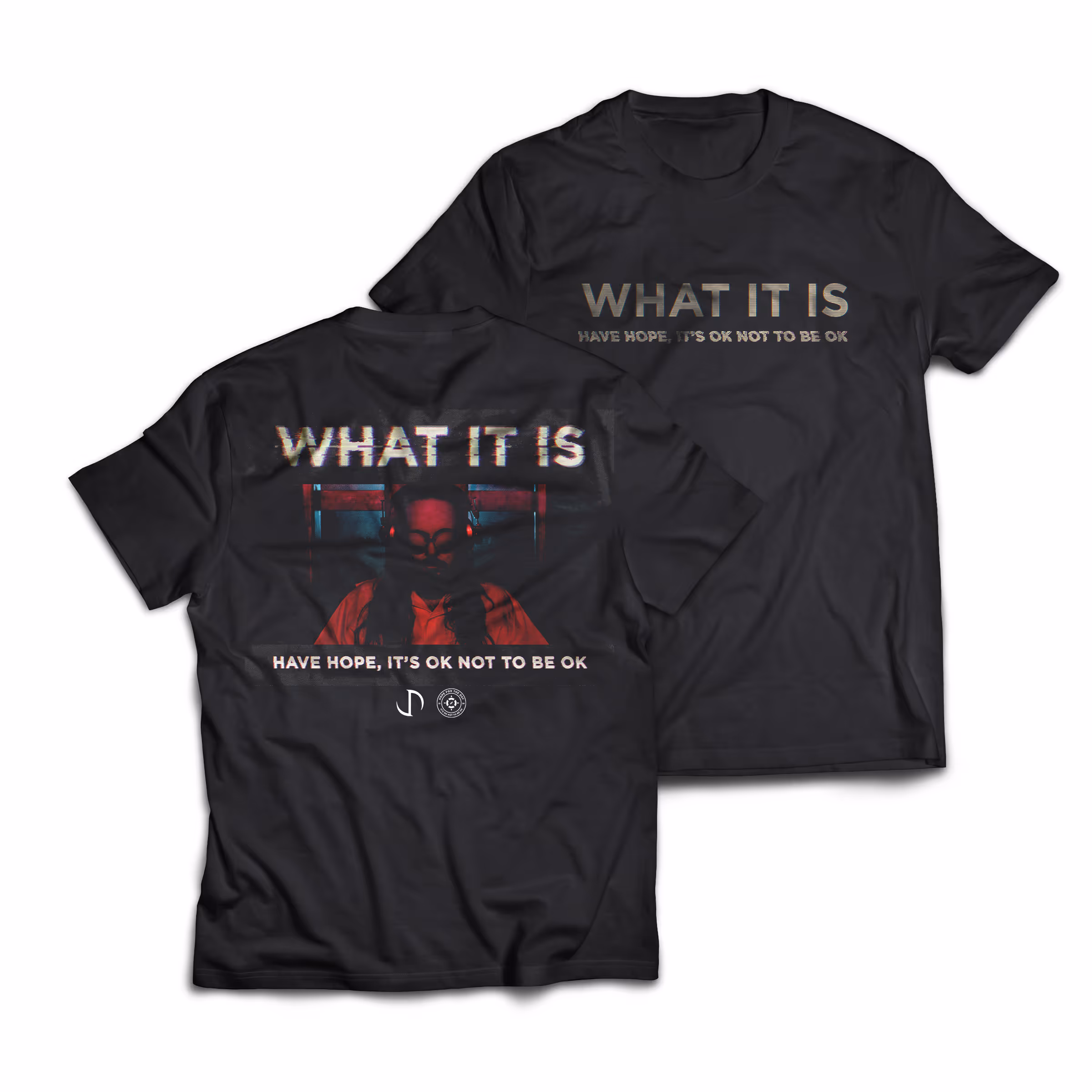 Black shirt with Jonathan Davis photo.