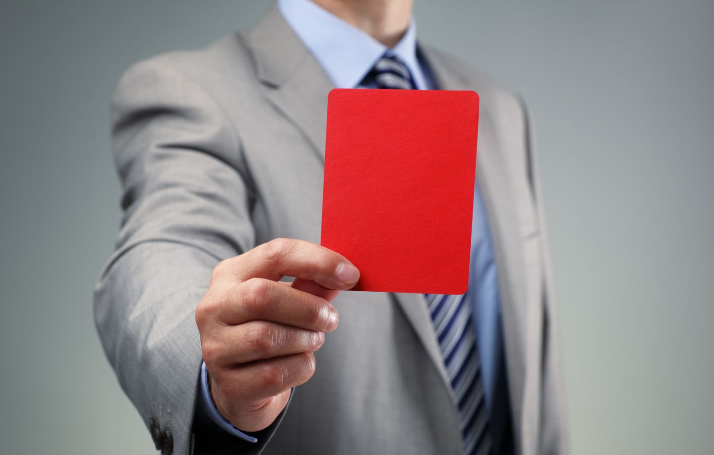 Procédure disciplinaire : Une irrégularité entraîne-t-elle toujours la nullité de la sanction ?