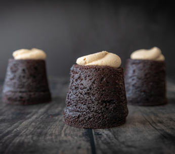 Mocha Mini Bake Cakes