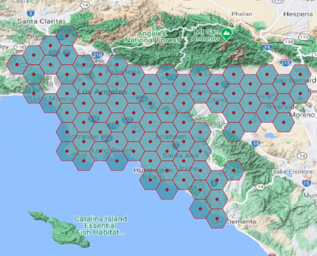 qgis centroids algorithm with python