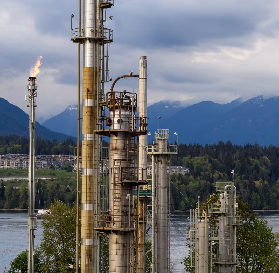 oil refinery plant