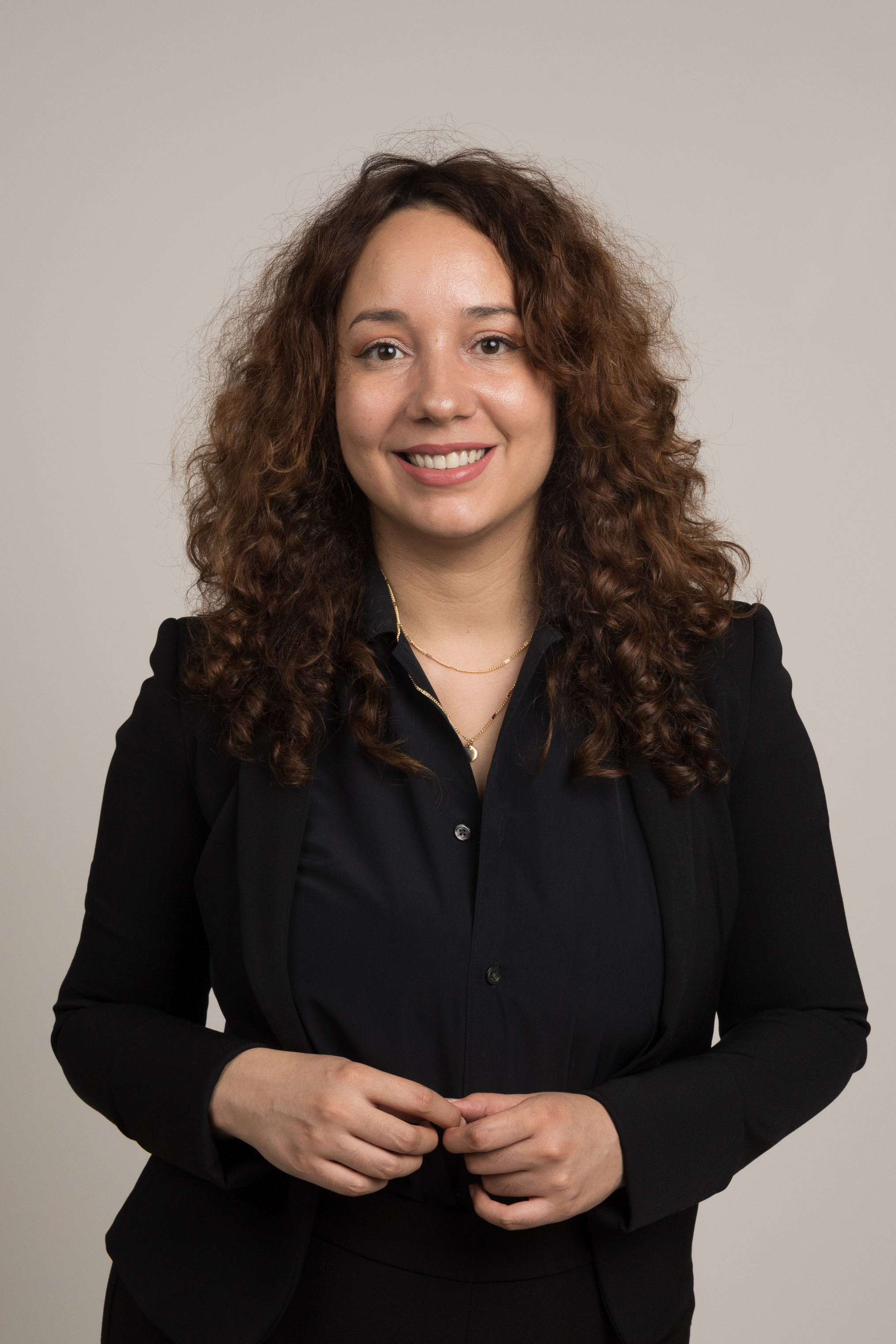 Stephanie Lauri Dumais Fernandez