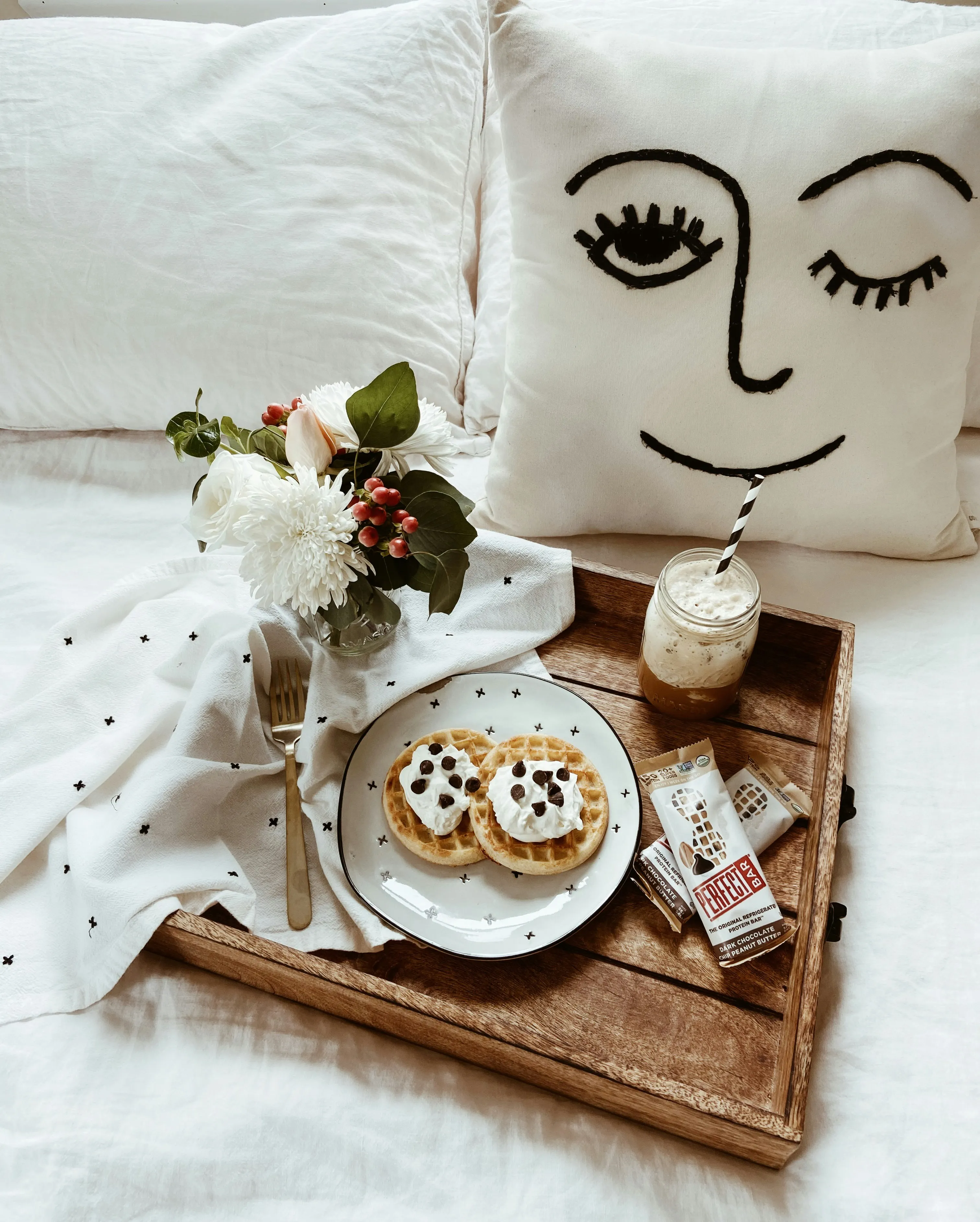Crafting the Perfect Valentine's Day Breakfast in Bed