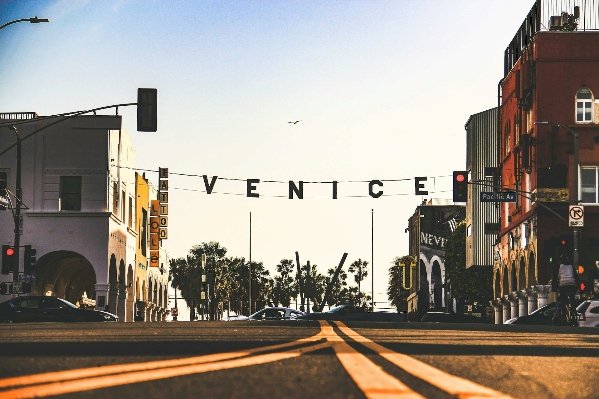 Find the Best Team & Group Cooking Classes Near Venice Beach, California