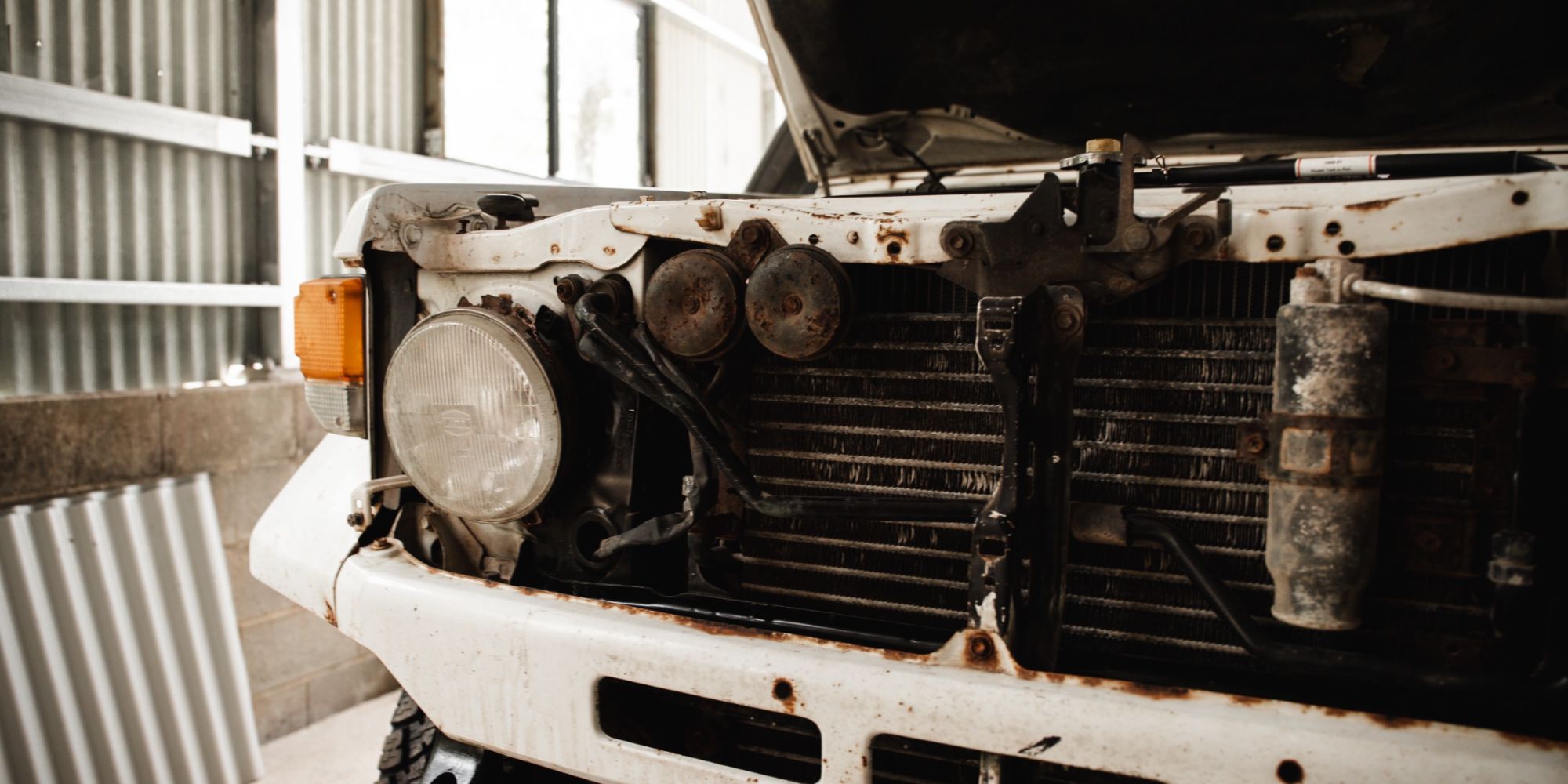 A photo of a broken car bumper