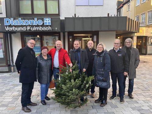 Über 100 Nordmanntannen für soziale und caritative Einrichtungen