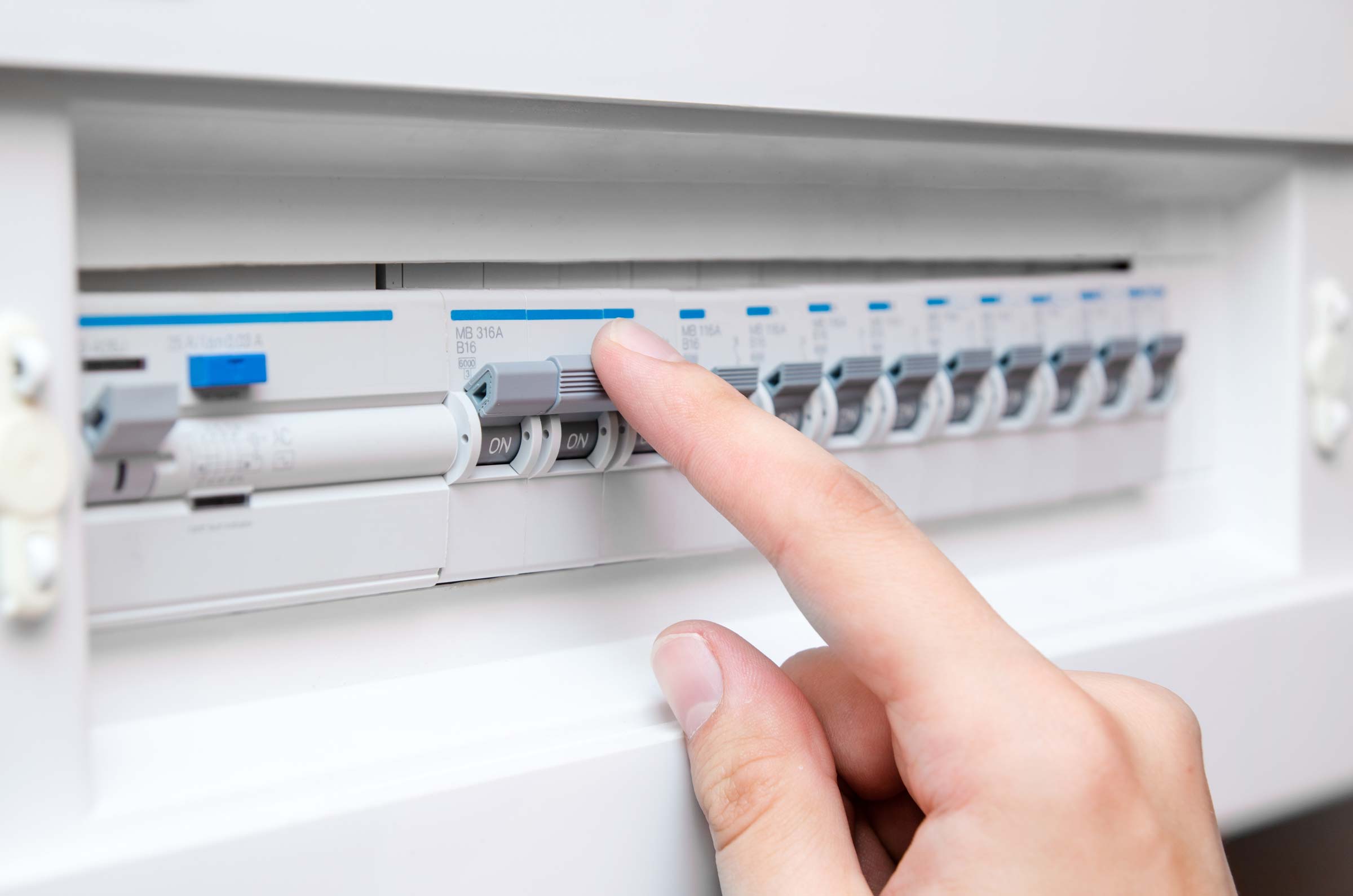 Electrical contractor in Rugby Warwickshire