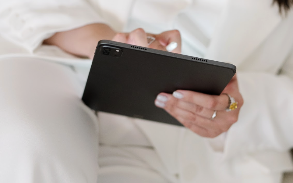 Mastering LinkedIn Carousel Posts and Ads