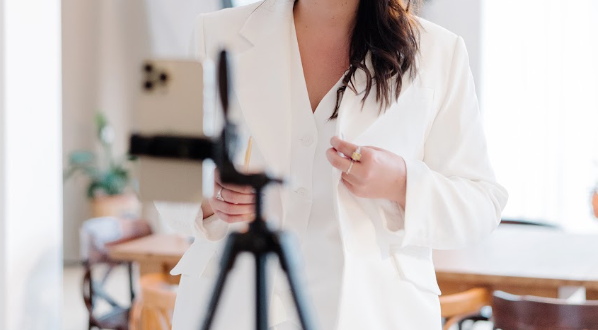 UGC vs Influencer Content: What’s the Difference?