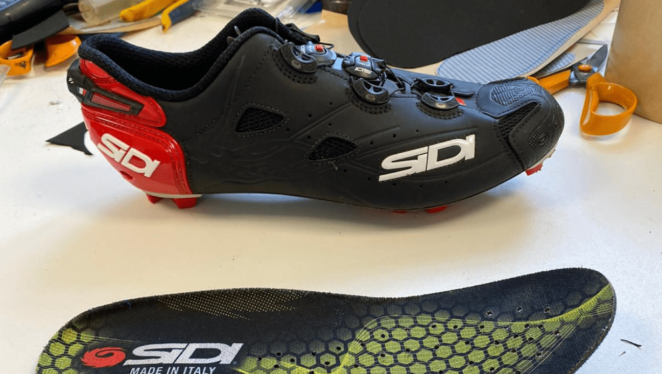 Semelles orthopédiques adaptées aux chaussures de cyclisme