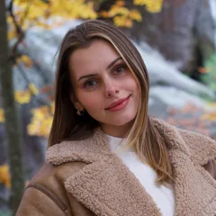 Stacy, SEO Strategist