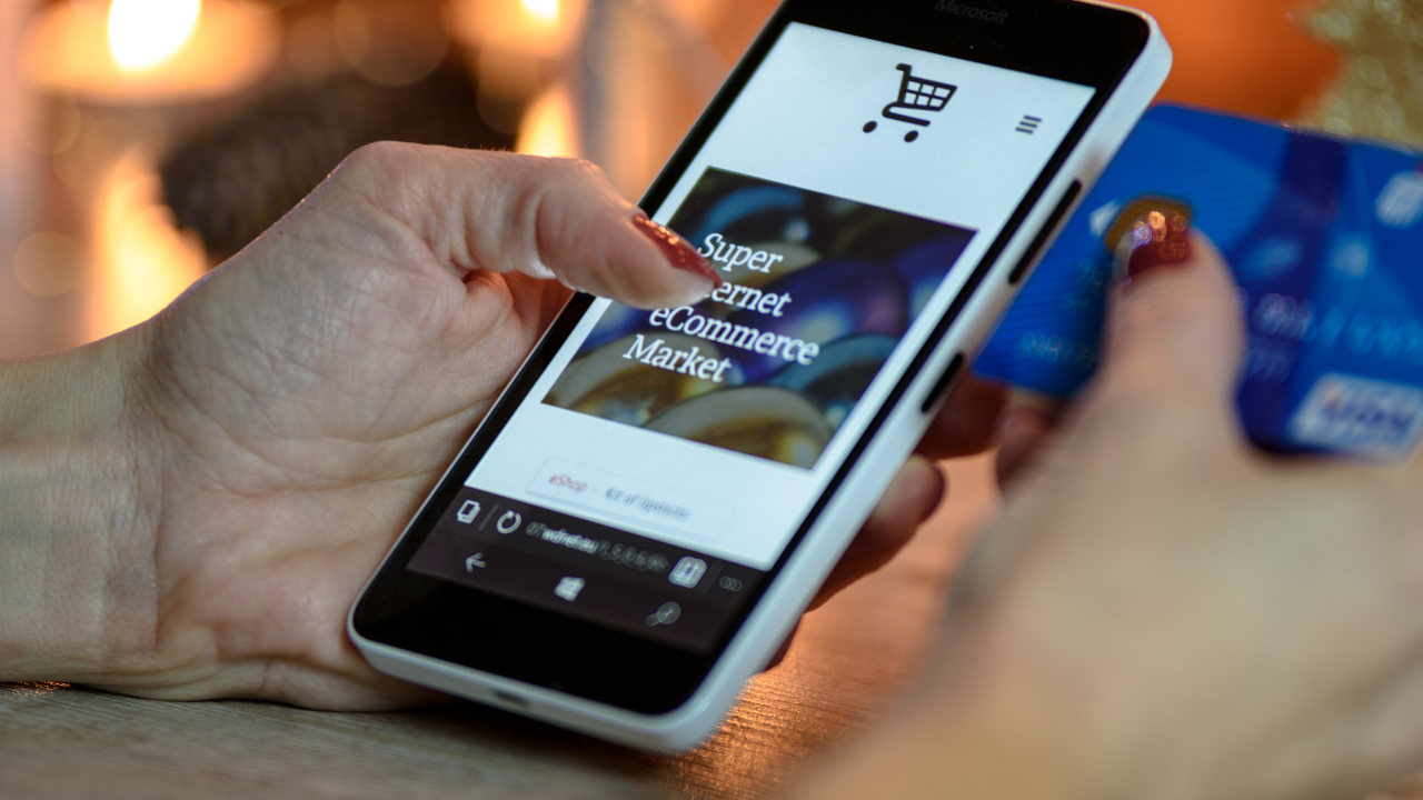 how would you determine the mobile ecommerce conversion rate​