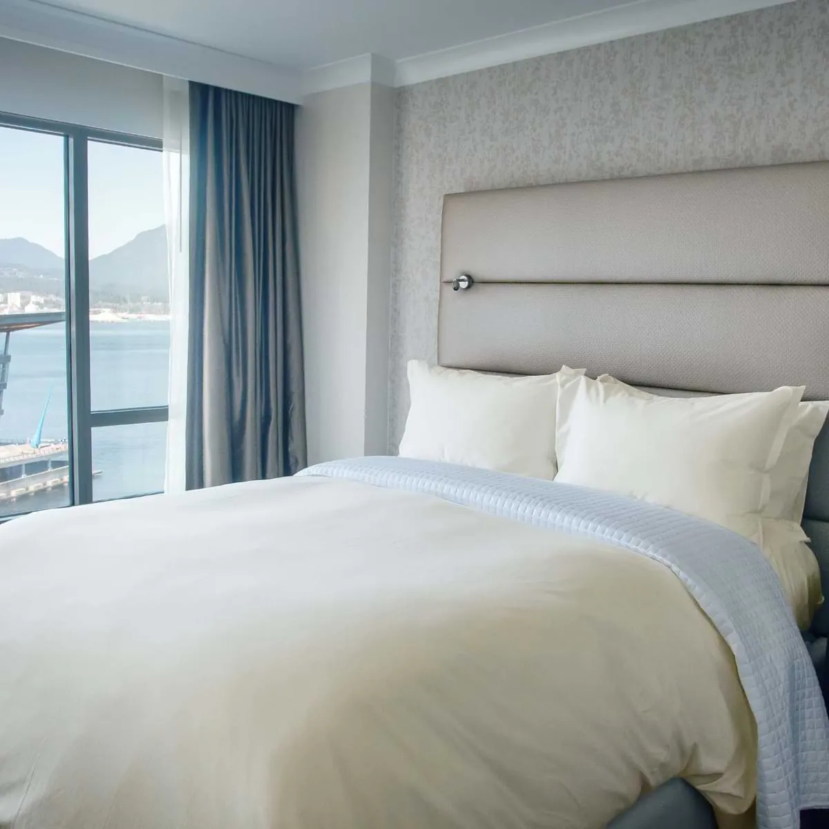 Hotel bed made up in Northern Feather organic cotton linens