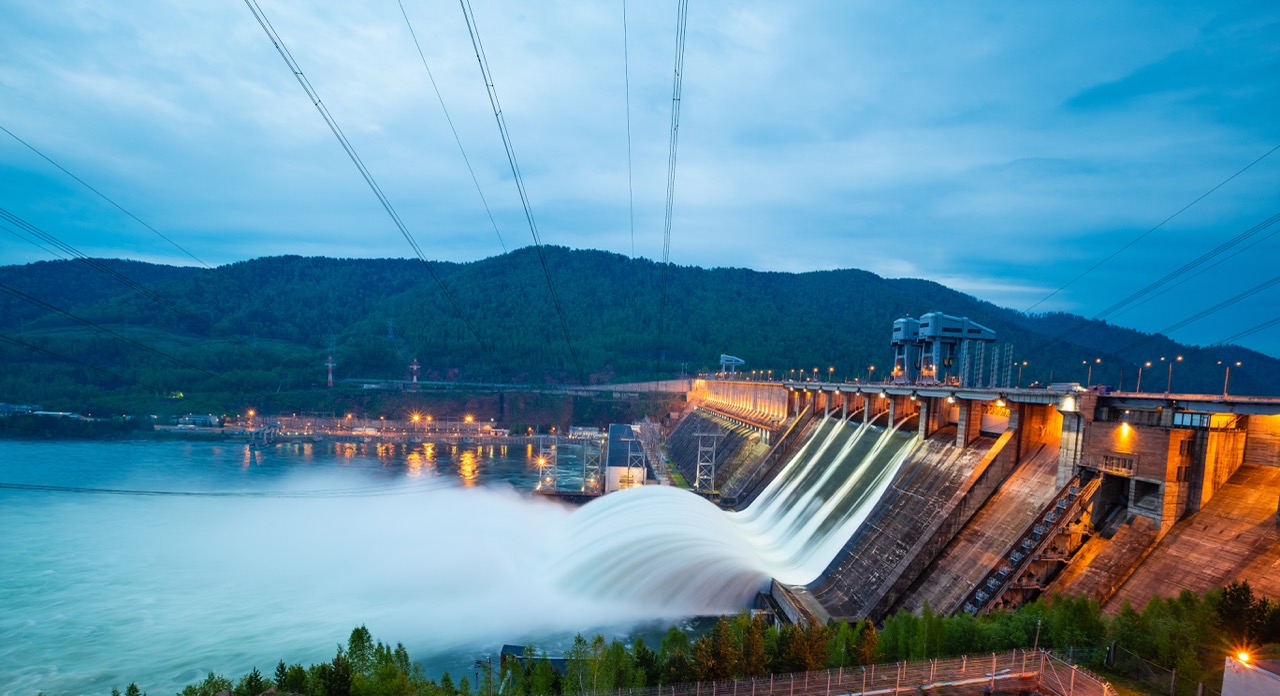 Hydroelectric Power Meets AI: How Accurate Weather Forecasting is Driving Sustainable Energy