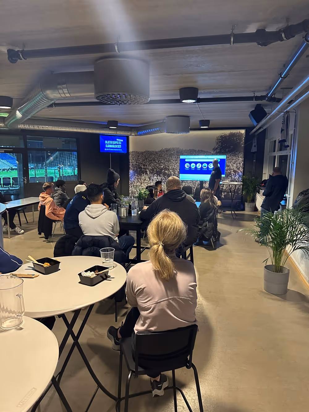 Våra Bollisledare fick ledarskapsutbildning av RF Sisu