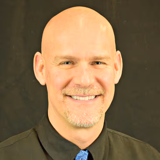 Jonathon Henke Headshot