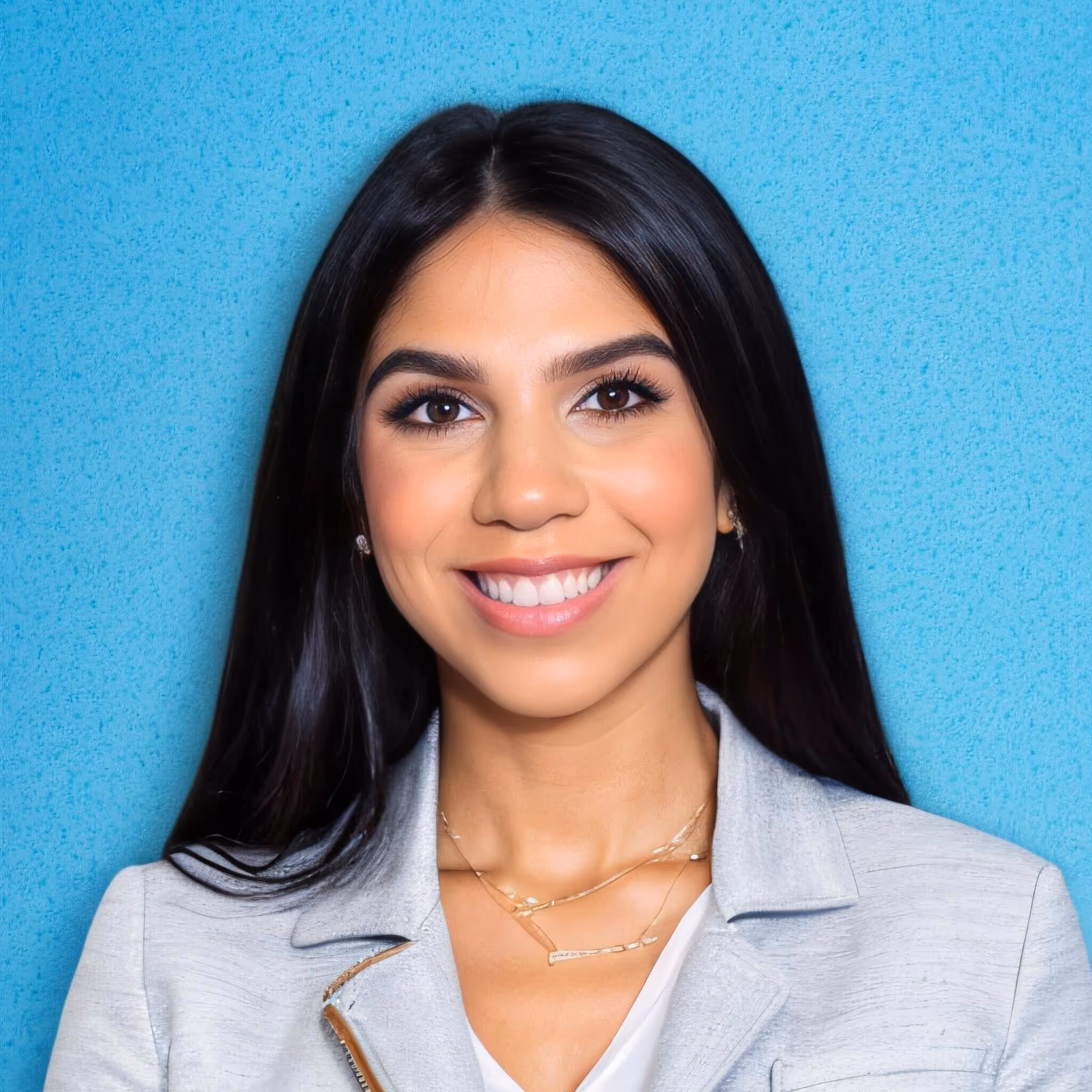 Zainab Ahmad Headshot