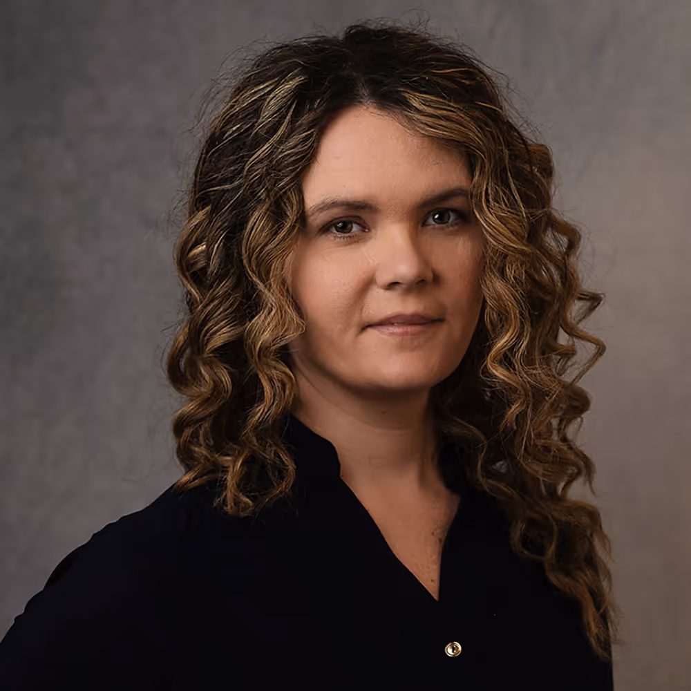 Korena Popp Headshot