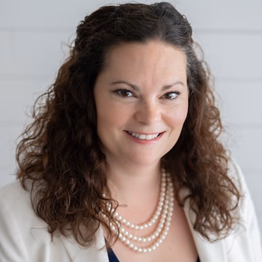 Sarah Purdy Headshot