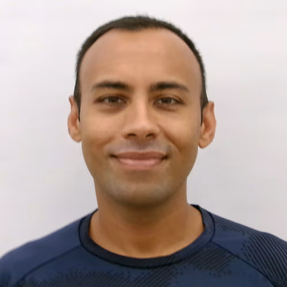 Saad Siddiqui Headshot