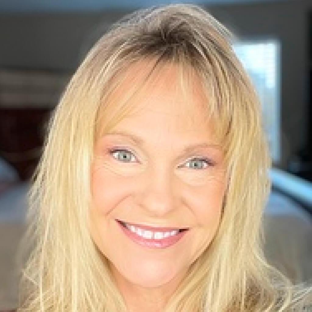 Michelle Powell Headshot